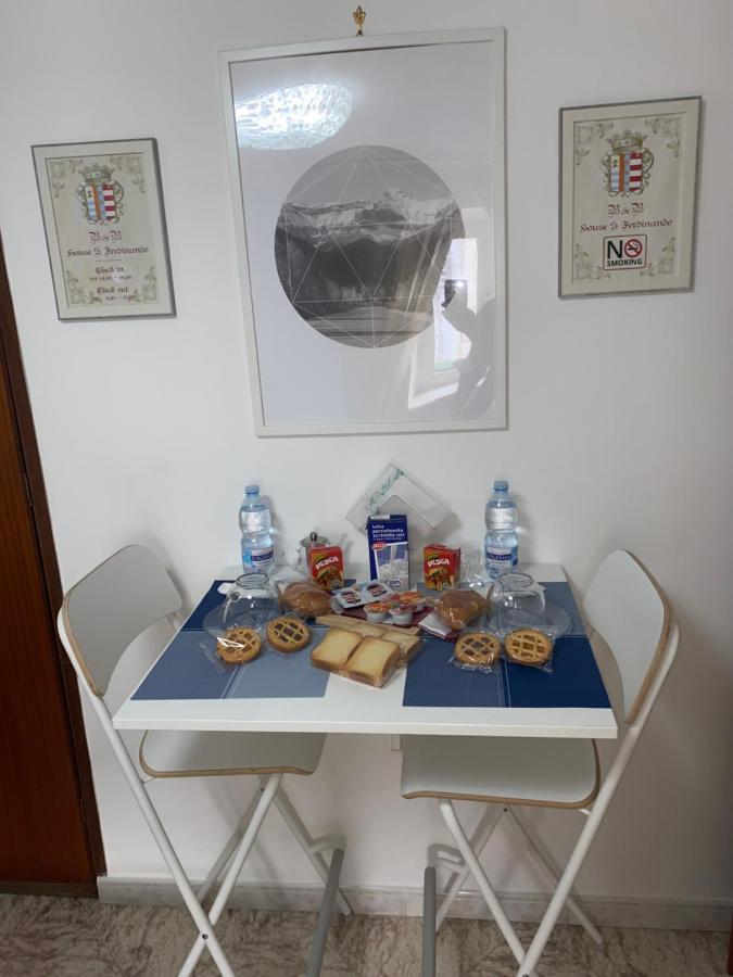 B&B House S. Ferdinando Naples Extérieur photo
