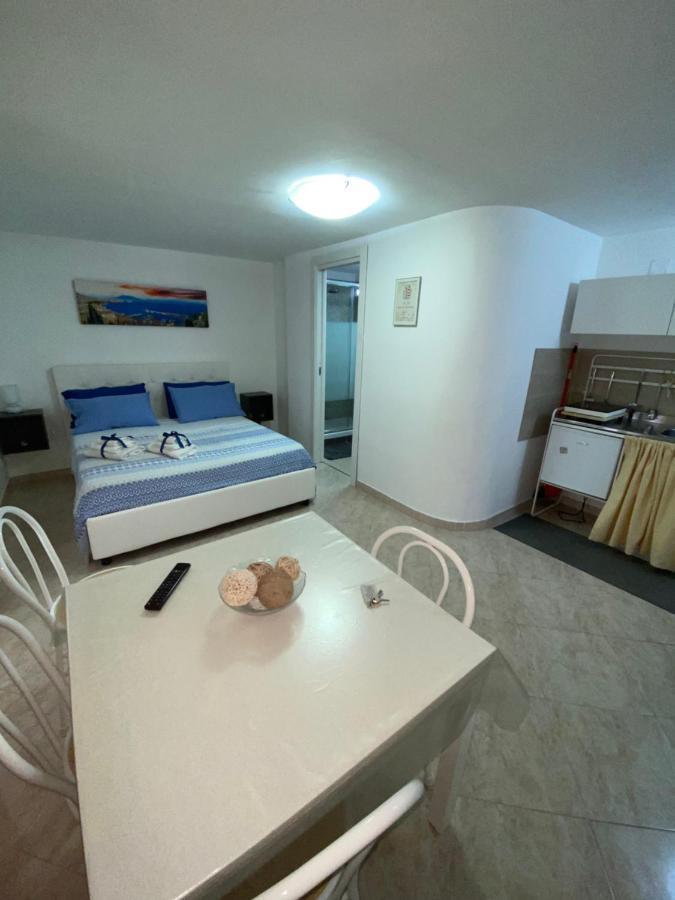 B&B House S. Ferdinando Naples Extérieur photo